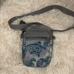 Sakroots, On the Go Mini smartphone crossbody bag, Turtle pattern.